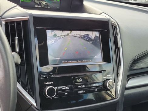 Used 2022 Subaru Forester Premium AWD/4WD image 29