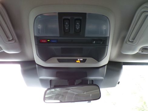 Used 2024 Subaru Crosstrek 2.0i Premium AWD/4WD image 30