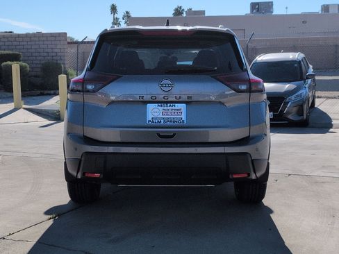 New 2026 Nissan Rogue Dark Armor image 4
