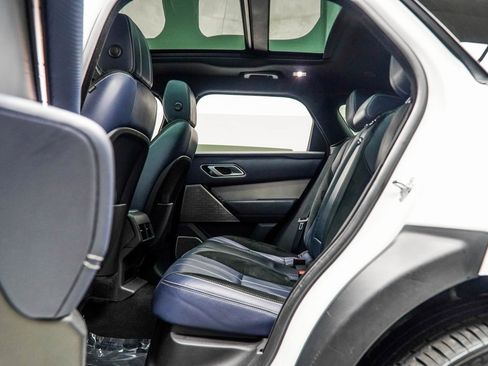 Used 2021 Land Rover Range Rover Velar R-Dynamic S image 36