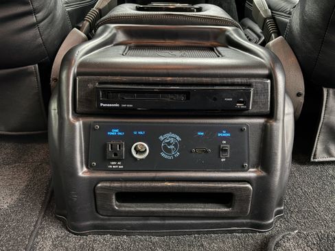 Used 2025 GMC Savana 2500 Extended w/ Driver Convenience Package RWD image 48