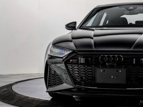 Used 2024 Audi RS 7 Performance AWD/4WD image 30