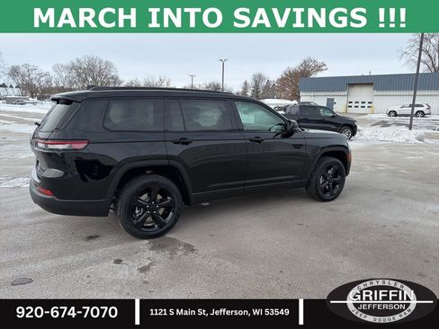 New 2025 Jeep Grand Cherokee L Limited w/ Luxury Tech Group II image 7