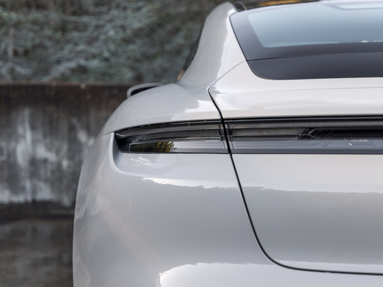 Certified 2021 Porsche Taycan Turbo S AWD/4WD image 18