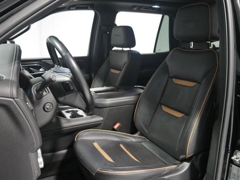 Used 2022 GMC Yukon AT4 w/ Max Trailering Package image 10