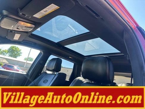 Used 2015 Jeep Grand Cherokee Overland w/ Advanced Technology Group AWD/4WD image 18