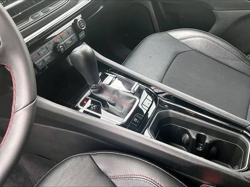 Used 2025 Jeep Compass Trailhawk AWD/4WD image 17