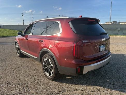 Used 2023 Kia Telluride S w/ S Sunroof Package AWD/4WD image 3