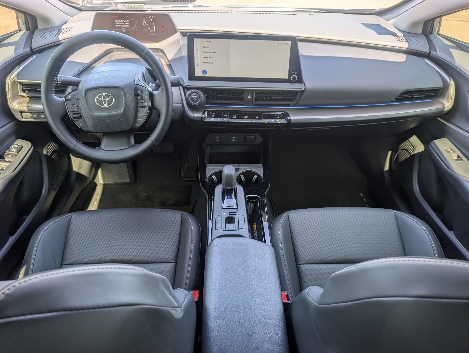 Used 2024 Toyota Prius XLE FWD image 14