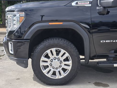 Used 2020 GMC Sierra 2500 Denali w/ Denali Ultimate Package AWD/4WD image 10
