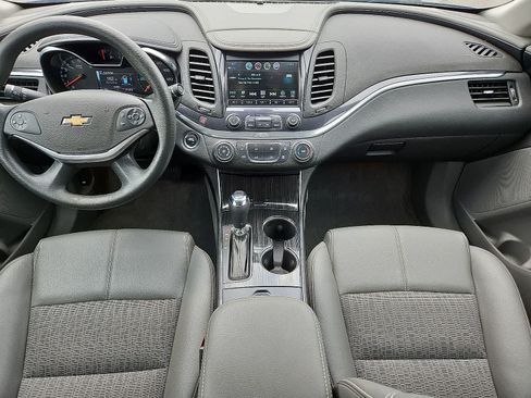 Used 2019 Chevrolet Impala LS FWD image 11