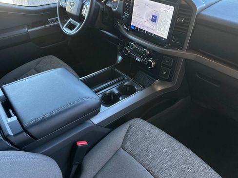 Used 2025 Ford F150 XLT w/ Equipment Group 302A MID image 15