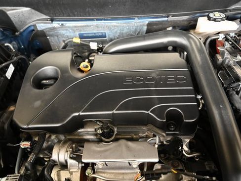 Used 2024 Chevrolet Equinox LT image 24