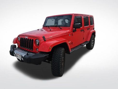 Used 2015 Jeep Wrangler Unlimited Sahara w/ Dual Top Group image 4