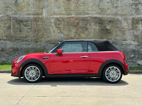 Used 2024 MINI Cooper S FWD image 11