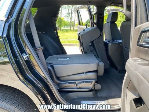 Used 2025 Chevrolet Tahoe LT AWD/4WD image 43