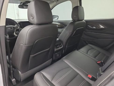 Used 2024 GMC Terrain Denali w/ Denali Premium Package AWD/4WD image 13