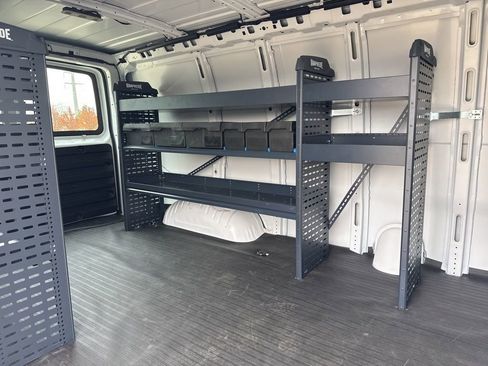 New 2024 GMC Savana 2500 w/ Driver Convenience Package image 27