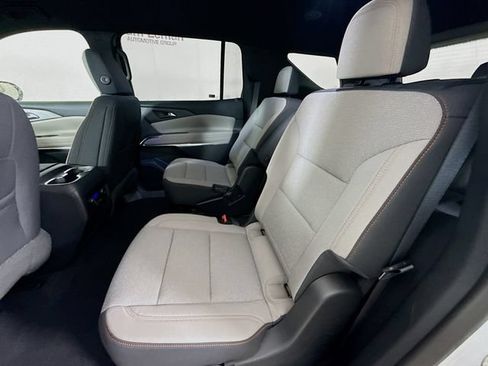 New 2026 Chevrolet Traverse LT w/ Midnight/Sport Edition FWD image 25
