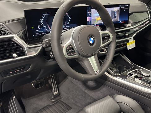 New 2026 BMW X5 xDrive40i w/ M Sport Package AWD/4WD image 15