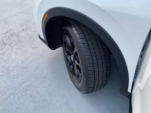 Certified 2025 Honda CR-V Sport-L image 32