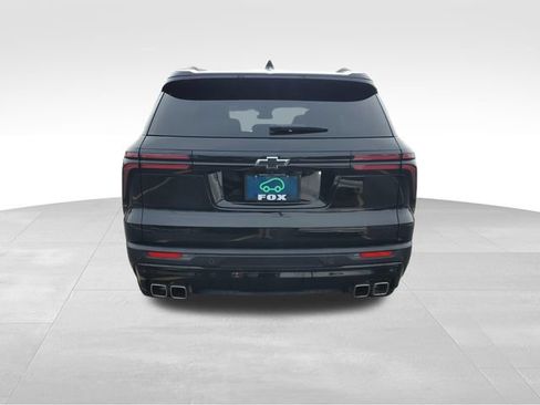 Certified 2024 Chevrolet Traverse LT w/ Midnight/Sport Edition FWD image 4