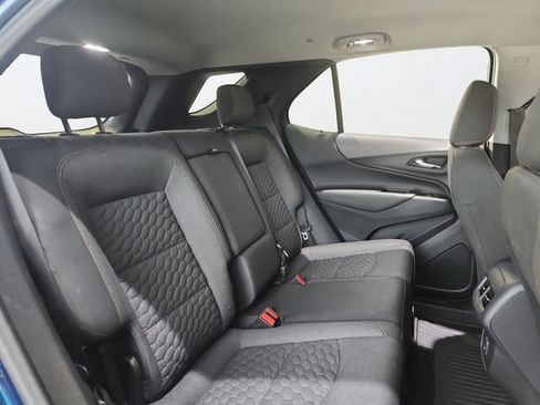 Used 2020 Chevrolet Equinox LT w/ Driver Convenience Package FWD image 25