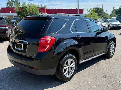 Used 2017 Chevrolet Equinox LT w/ Convenience Package FWD image 5
