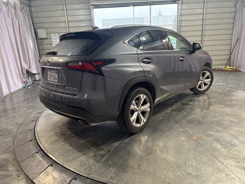 Used 2017 Lexus NX 200t FWD image 5