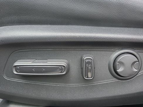 Used 2023 Honda CR-V Sport Touring image 41