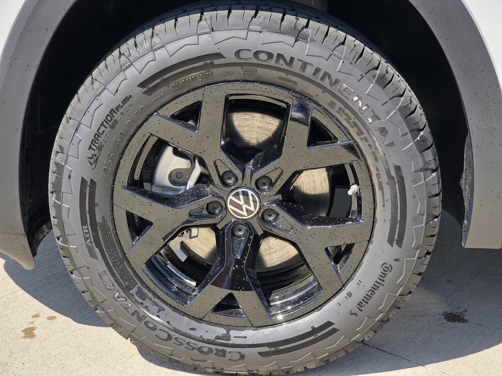 New 2026 Volkswagen Atlas Peak Edition AWD/4WD image 11
