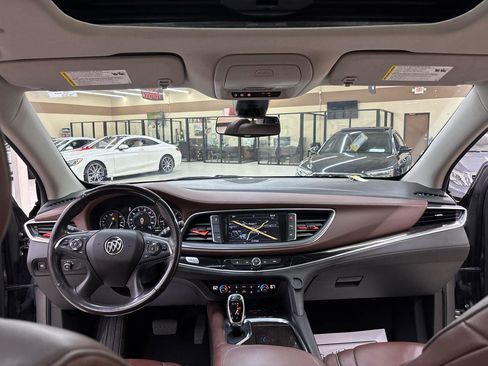 Used 2018 Buick Enclave Avenir w/ Avenir Technology Package FWD image 45