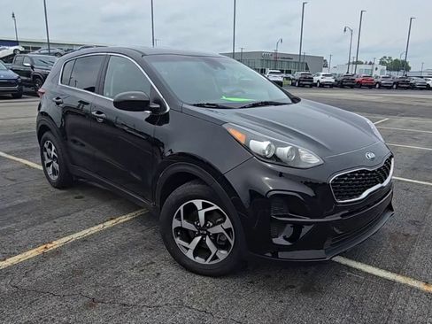 Used 2020 Kia Sportage LX FWD image 2