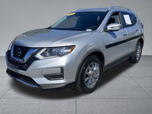 Used 2020 Nissan Rogue S w/ Special Edition Package image 2
