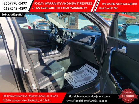 Used 2019 Kia Sportage EX w/ Option Group 040 image 9