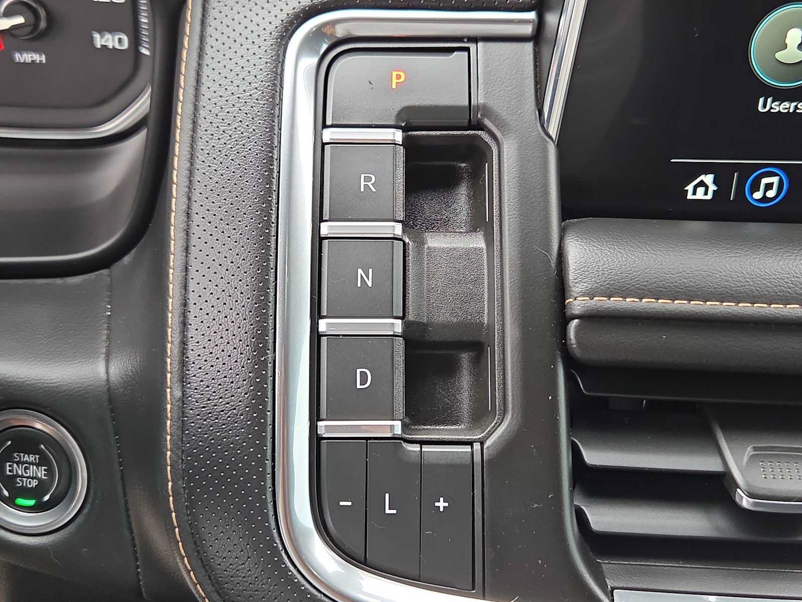 Used 2021 GMC Yukon XL AT4 AWD/4WD image 21
