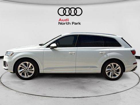 Used 2023 Audi Q7 3.0T Prestige AWD/4WD image 4