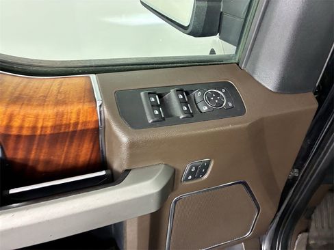 Used 2020 Ford F150 King Ranch w/ Equipment Group 601A Luxury image 17