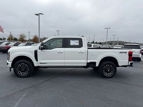 New 2026 Ford F250 Platinum AWD/4WD image 4