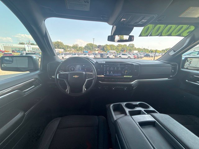 Used 2022 Chevrolet Silverado 1500 LT w/ Protection Package AWD/4WD image 35