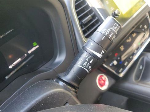 Used 2019 Honda HR-V EX image 54