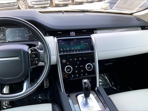 Used 2020 Land Rover Discovery Sport S R-Dynamic image 6
