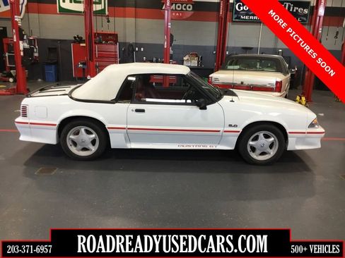 Used 1989 Ford Mustang GT RWD image 1