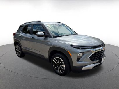 Used 2024 Chevrolet TrailBlazer LT w/ Driver Confidence Package