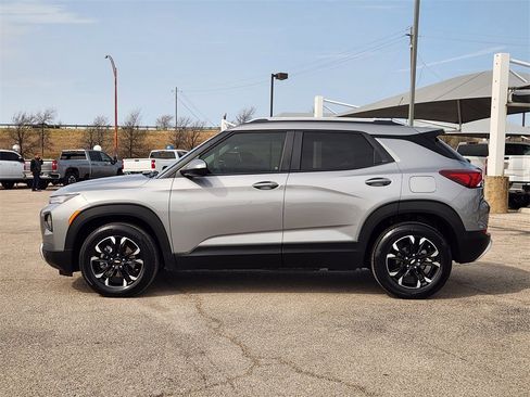 Certified 2023 Chevrolet TrailBlazer LT w/ Convenience Package image 4