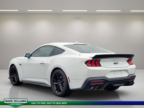 Used 2025 Ford Mustang GT image 6
