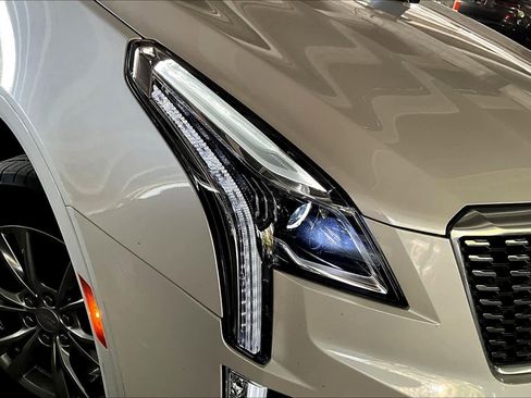 Used 2023 Cadillac XT5 Premium Luxury w/ LPO, Floor Liner Package image 27