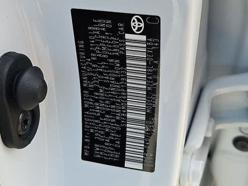 Used 2024 Toyota Corolla LE FWD image 29