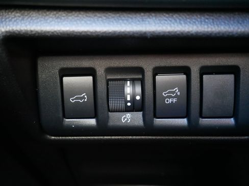 Certified 2025 Subaru Outback Onyx Edition image 26