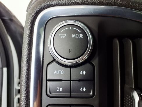 Used 2022 GMC Sierra 2500 AT4 w/ AT4 Premium Plus Package AWD/4WD image 15